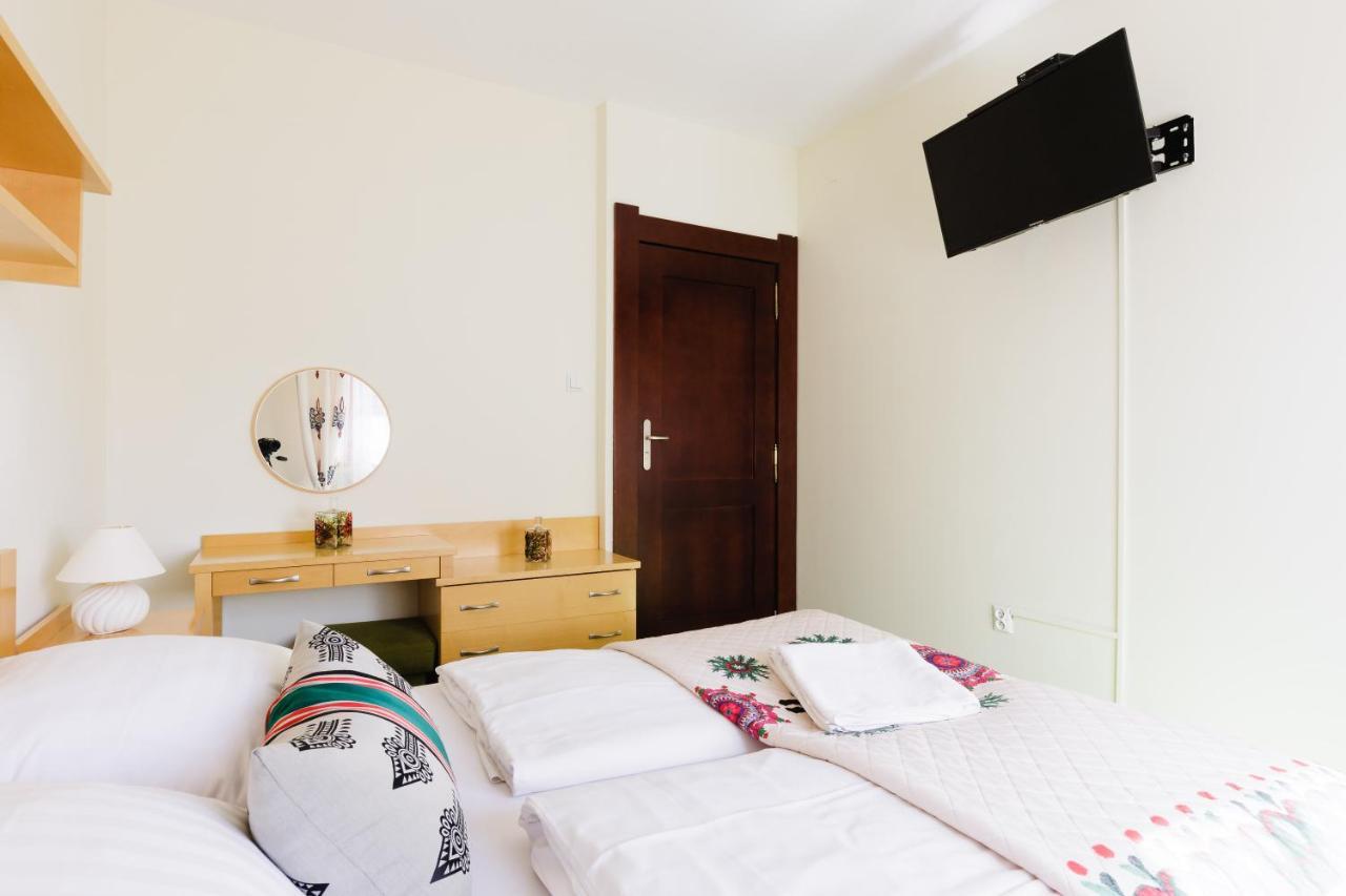 Apartamenty Chata Pod Reglami Zakopane Exterior photo